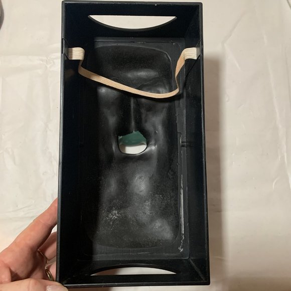 Rotary Hero Moai Tiki Easter Island Tissue Box EUC - Picture 3 of 11
